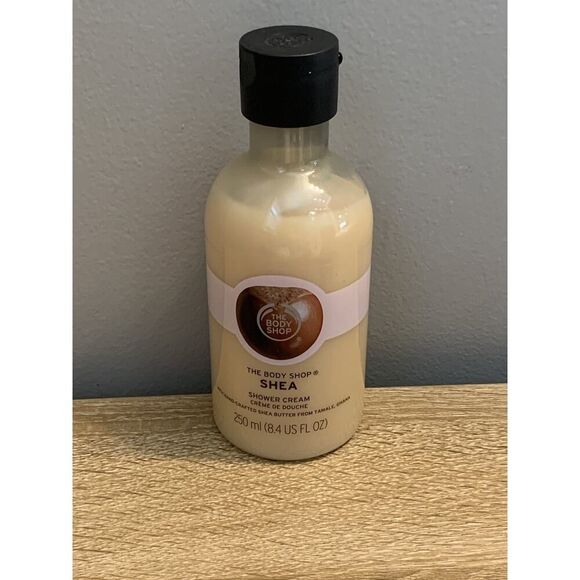 The Body Shop SHEA Shower Cream 8.4 oz Original Formula New Full Size - Picture 1 of 4
